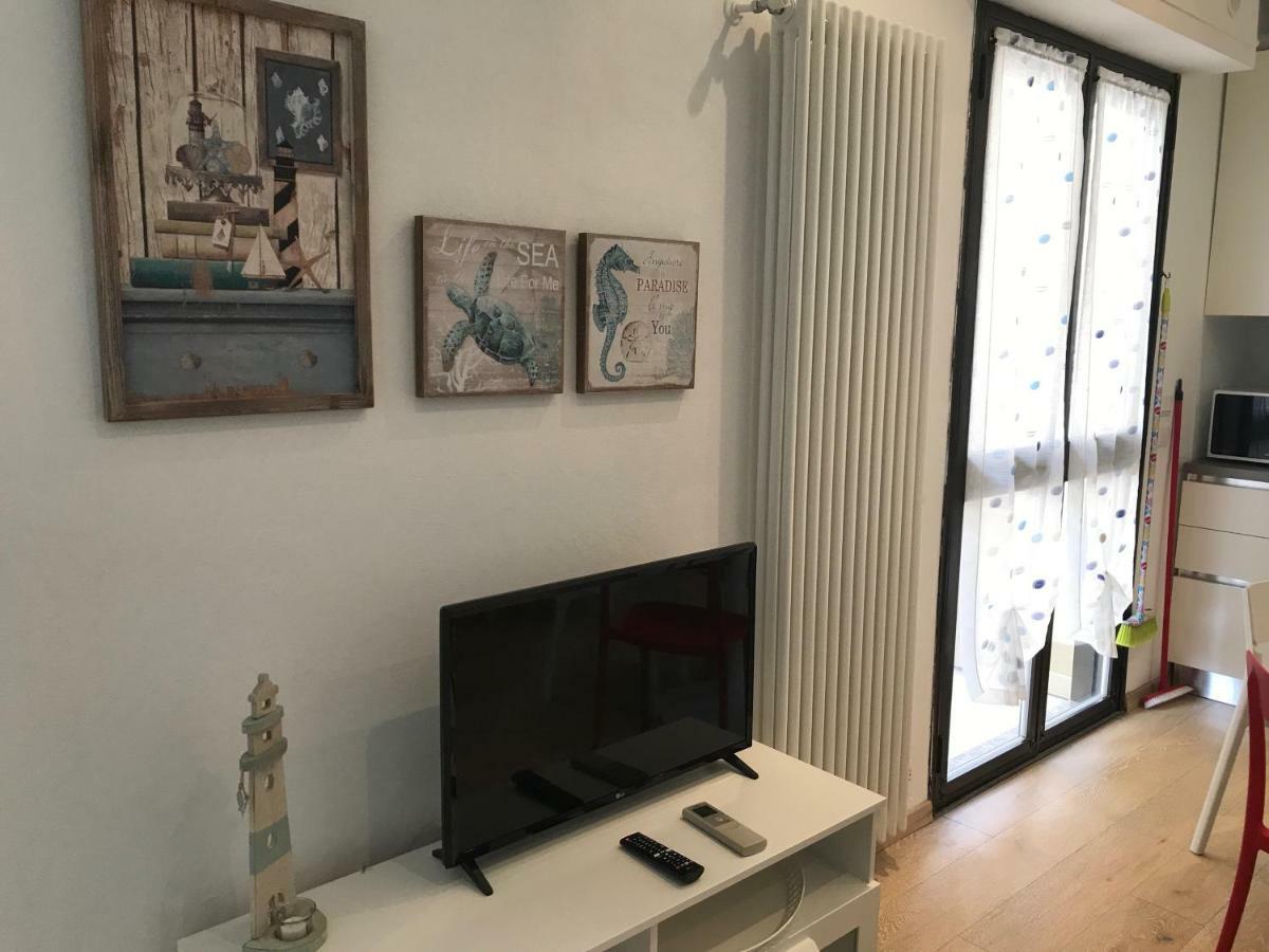 Appartement Casa Celeste à Viareggio Extérieur photo